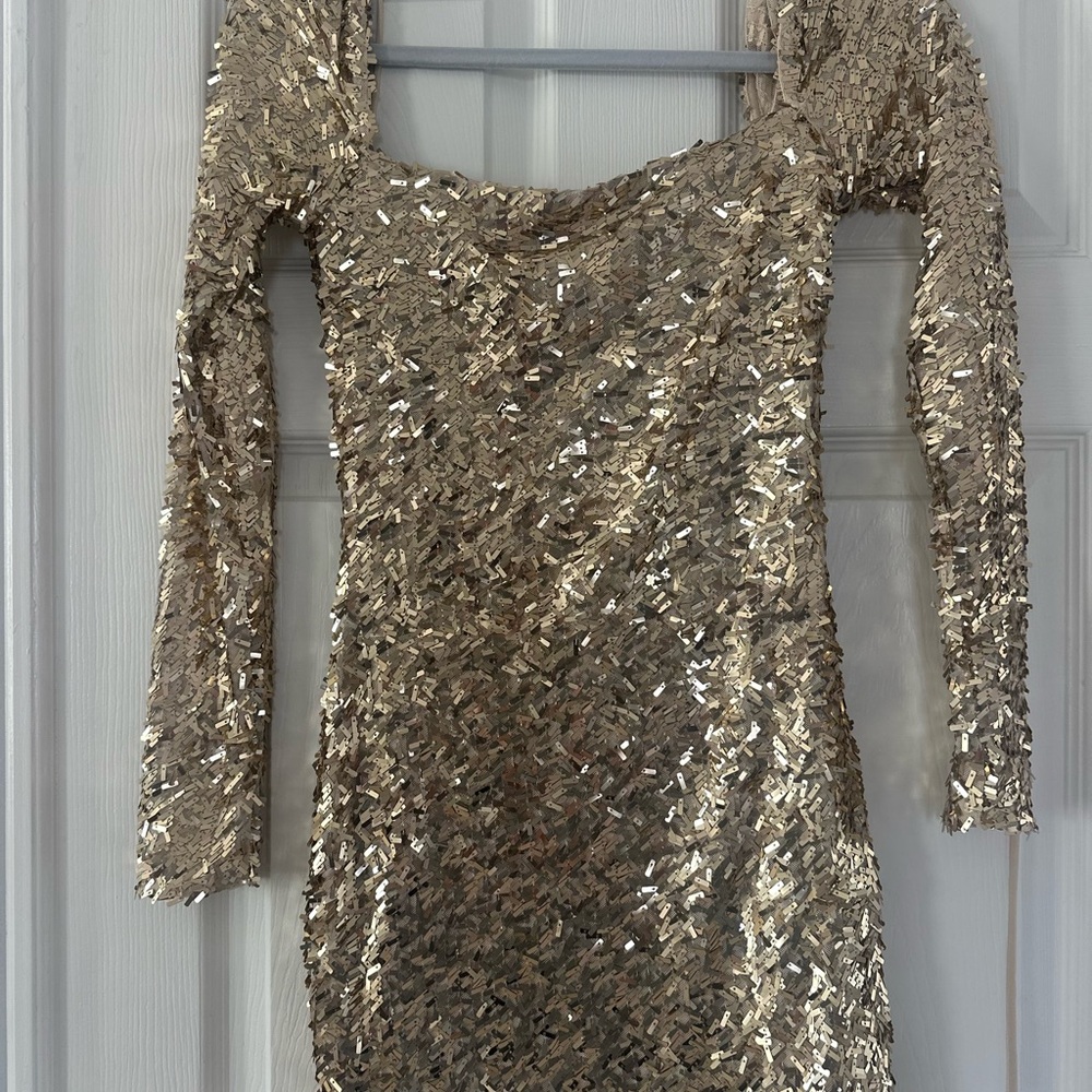 Lucy in the Sky Glittering Gold Long Sleeve Dress